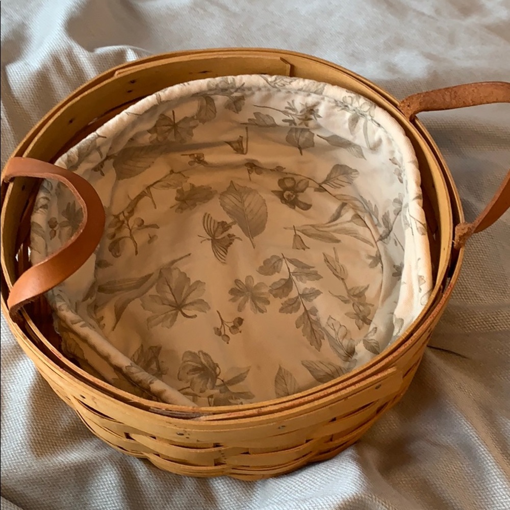 longaberger basket